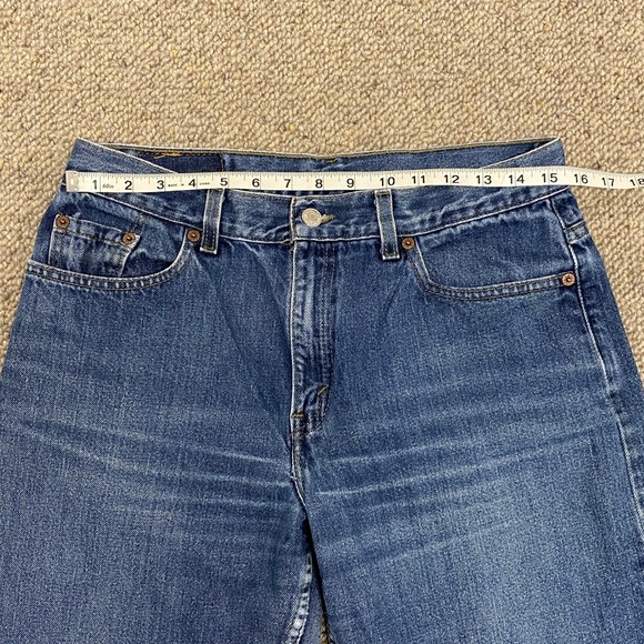 Vintage Levi’s 577 Wide Leg Cropped Jeans! - Picture 7 of 10